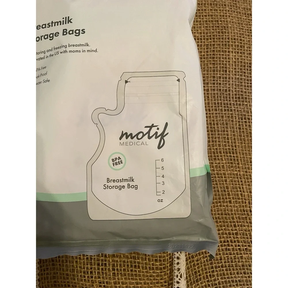 Brand New Never Opened 100 Count Motif Breast Milk Storage Bags - Picture 4 of 11